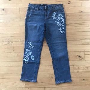 Simply Vera Vera Wang Capri’s